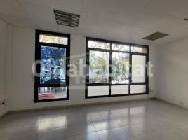 Office, 148 m², near bus and train, Calle de Pujades