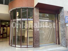 Business premises, 249 m², near bus and train, Calle Barcelona