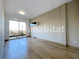 Alquiler piso, 100 m², cerca bus y metro, seminuevo, Junto Pi i Molist