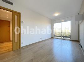 Alquiler piso, 100 m², cerca bus y metro, seminuevo, Junto Pi i Molist