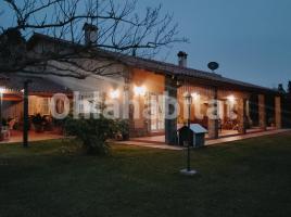 Houses (masia), 1182 m², near bus and train