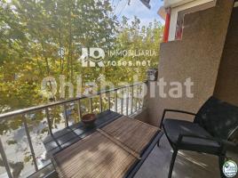 Apartament, 45 m², Zona