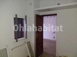 Flat, 60 m², Calle de Navata