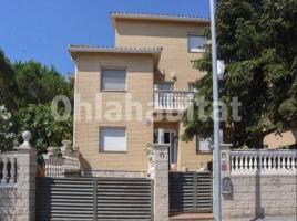 Casa (xalet / torre), 358 m², seminou