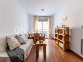 Piso, 76 m², cerca de bus y tren