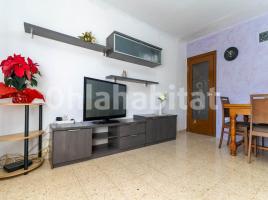 Piso, 80 m², cerca de bus y tren