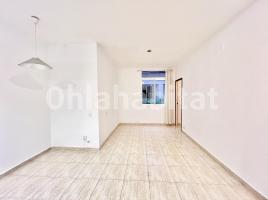 Alquiler estudio, 64 m², cerca bus y metro, Calle de les Jonqueres, 8