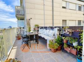 Flat, 97 m², near bus and train