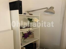 For rent flat, 41 m², Calle de Sardenya