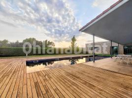 Houses (detached house), 568 m², almost new