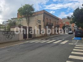  (unifamiliar aïllada), 195 m², près de bus et de train, Calle Torras i Bages, 32