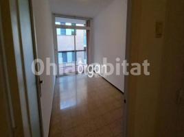 For rent flat, 74 m², Zona