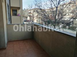 Flat, 116 m², almost new