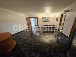 Piso, 62 m², cerca de bus y tren