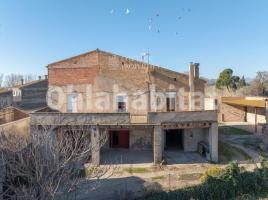 Houses (masia), 648 m², Zona