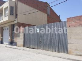 Industrial, 969 m², almost new, Calle Escuelas