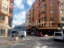 Lloguer local comercial, 181 m²