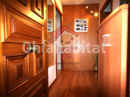 Flat, 86 m², Calle Montserrat i Cuadrada