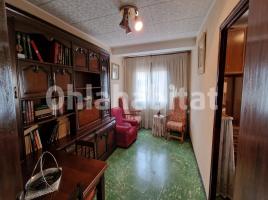 Flat, 58 m², near bus and train, Calle Jardí