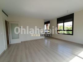 Alquiler piso, 97 m², seminuevo