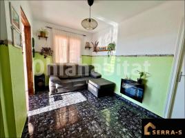 Piso, 53 m², cerca de bus y tren