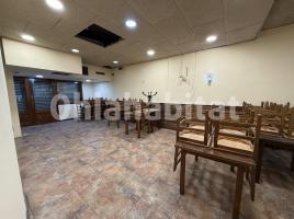 Lloguer local comercial, 200 m²