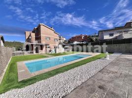 Houses (villa / tower), 345 m²