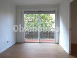 Alquiler piso, 50 m², cerca bus y metro, Calle d'Andrade