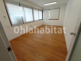 Lloguer oficina, 40 m², prop de bus i tren, Calle Pintor Murillo