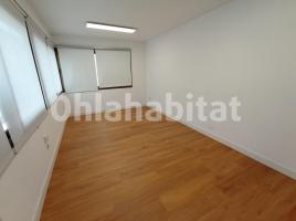 Lloguer oficina, 40 m², prop de bus i tren, Calle Pintor Murillo