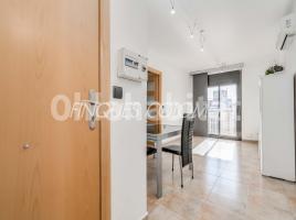 Apartament, 67 m², near bus and train