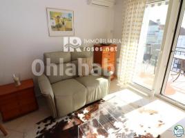 Apartament, 44 m², Zona