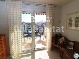 Apartament, 44 m², Zona