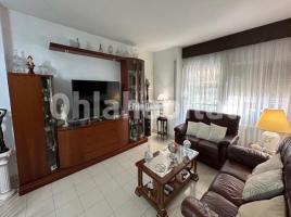 Piso, 110 m², cerca de bus y tren