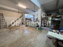 Local comercial, 187 m², Zona