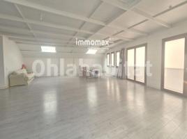 Nau industrial, 686 m², Zona