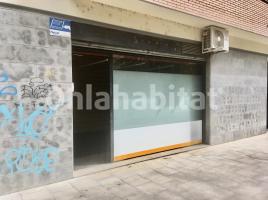 For rent business premises, 40 m², Calle de Bernat Boades