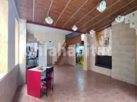 Alquiler local comercial, 150 m², Calle Vidal i Barraquer