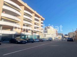Local comercial, 95 m², Avenida Esports