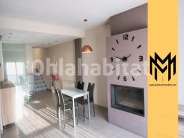 Attic, 123 m², almost new, Calle del Doctor Candi Bayés, 49