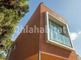 Louer  (unifamiliar aïllada), 522 m², presque neuf, Calle de Cunit