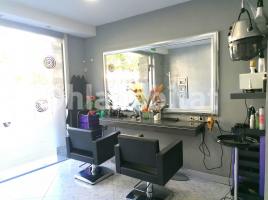 For rent business premises, 52 m², near bus and train, Avenida de la Verge de Montserrat