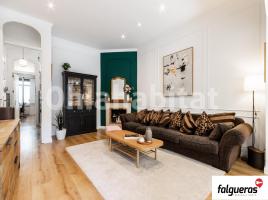 Houses (terraced house), 162 m², near bus and train