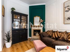 Houses (terraced house), 162 m², near bus and train