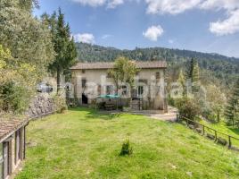 Houses (masia), 1200 m², Calle la baumeta
