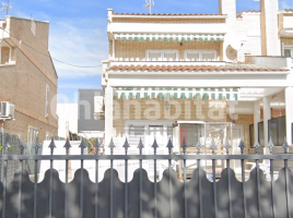 (unifamiliar adossada), 163 m², Calle Guatemala, 2