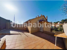 Houses (villa / tower), 156 m², near bus and train, Calle Torre dels Escipions, 59