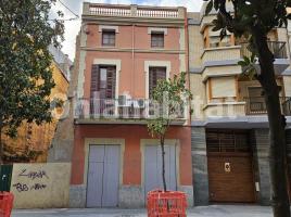 , 496 m², presque neuf