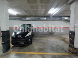 Plaza de aparcamiento, 25 m², seminuevo