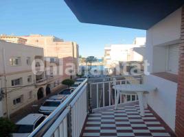 Piso, 65 m², cerca de bus y tren, Calle Joaquim Pàfila